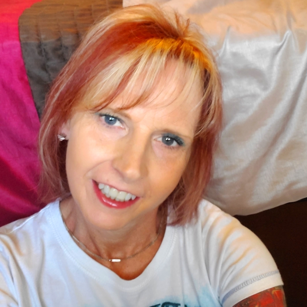 Meet your Posher, Mindy